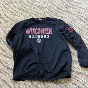Wisconsin black crewneck